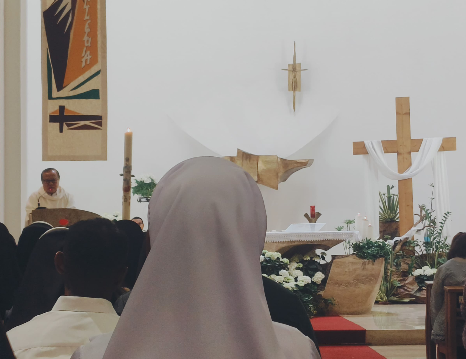 Ignasius Suharyo was set to lead an extraordinary Easter Eucharistic celebration with a joyous community of Indonesians in Rome